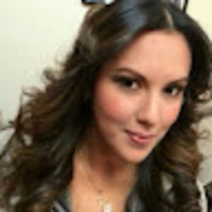 Meet your Posher, Carolina